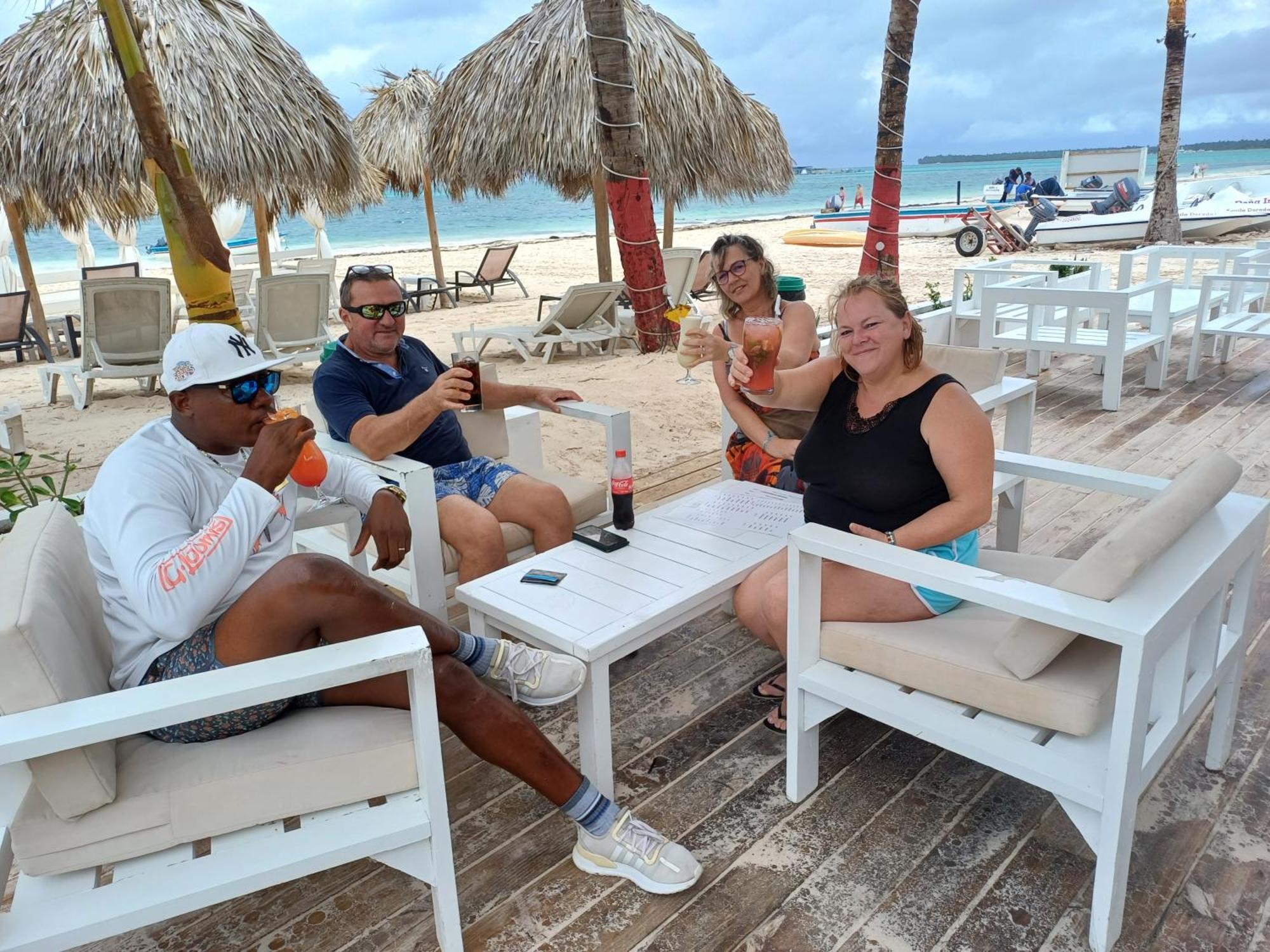 Rolando Share Apart Punta Cana Eksteriør billede